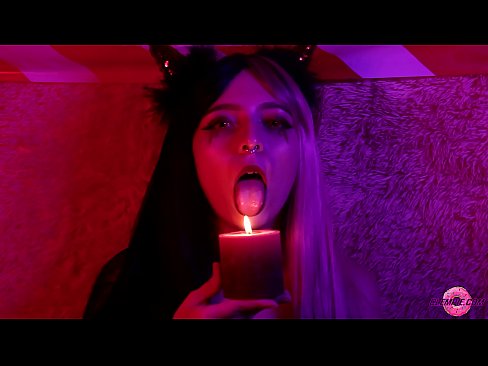 ❤️ Passievolle Blowjob van Sexy Succubus met mondvervulling Porno by ons ﹏