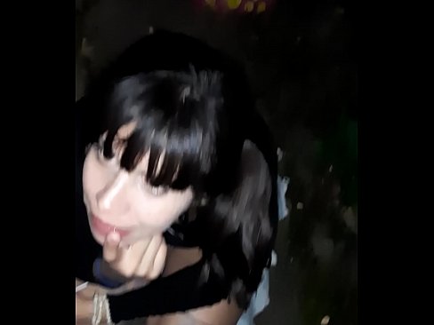 ❤️ Op straat geswelde penis in ruil vir lekkergoed Porno by ons ﹏