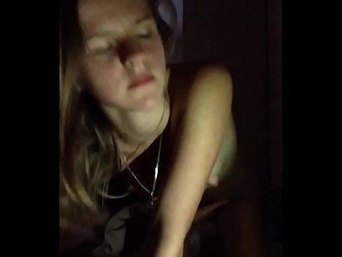 ❤️ ’n Meisie masturbeer en kom klaar Porno by ons ﹏